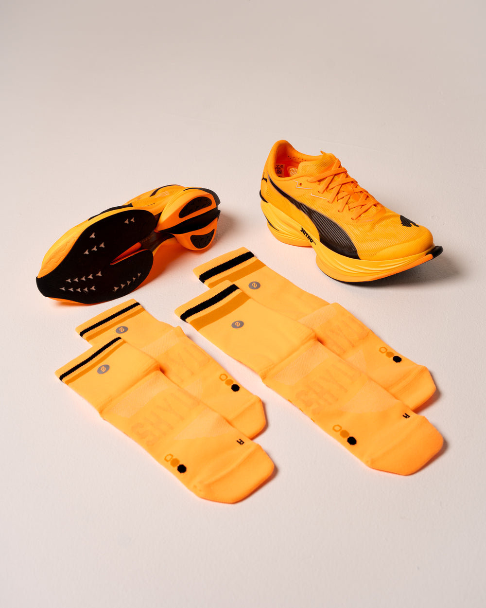 SHYU racing socks - orange | pumpkin | black
