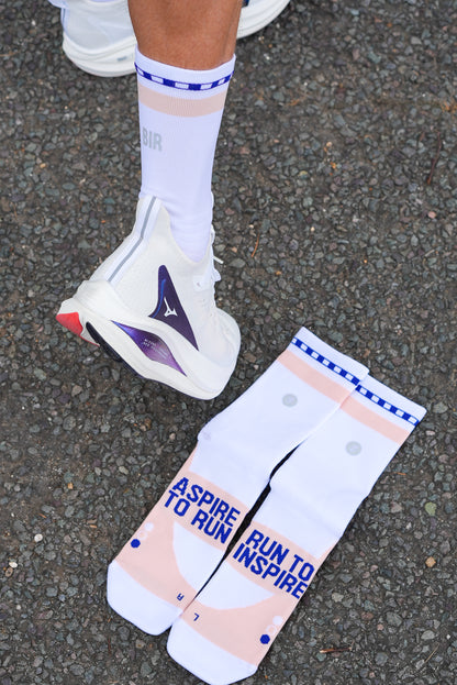 SHYU x 'Ben is Running' racing socks - white | peach | chequer