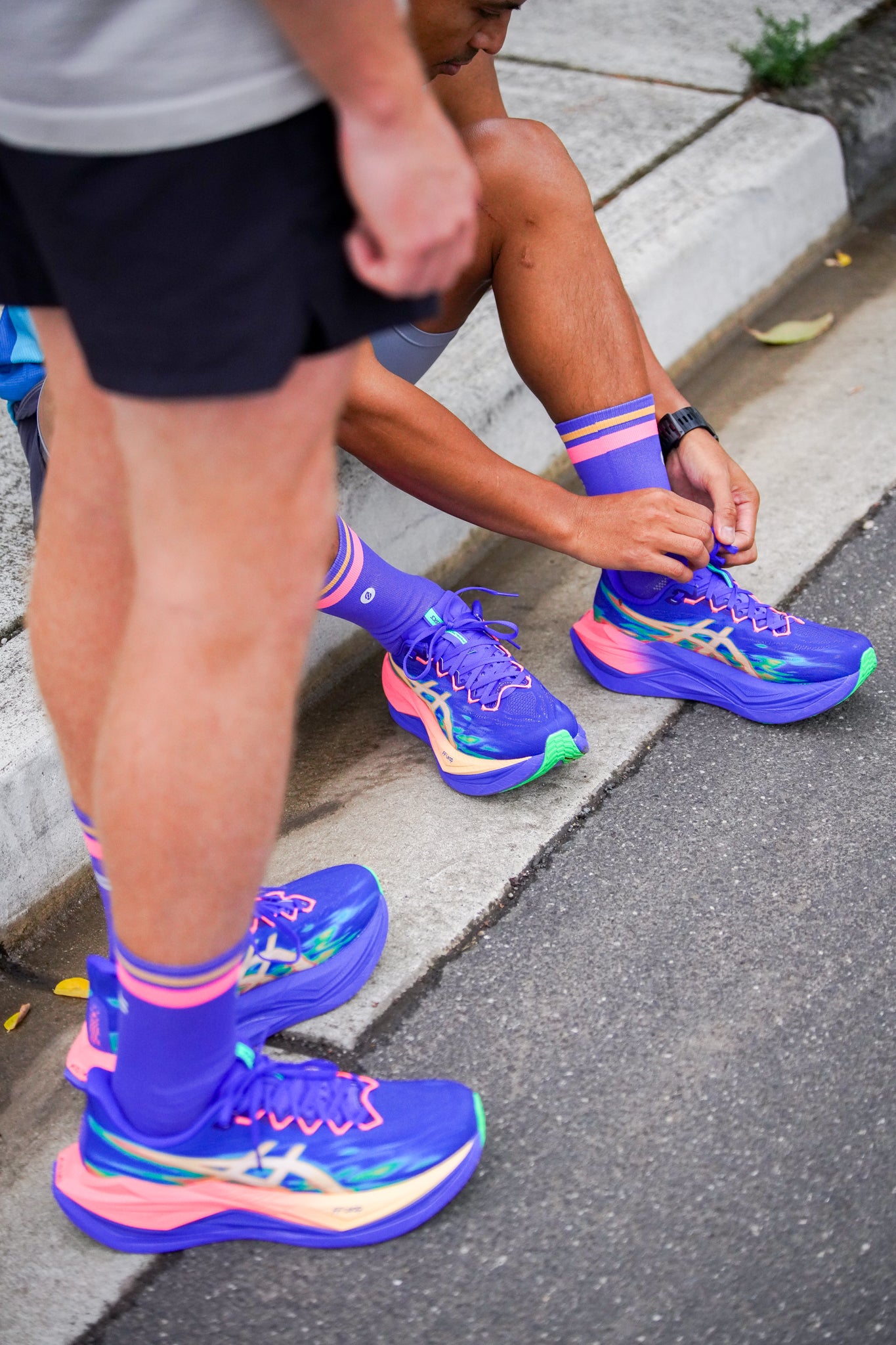 SHYU racing socks - blue | blush | apricot